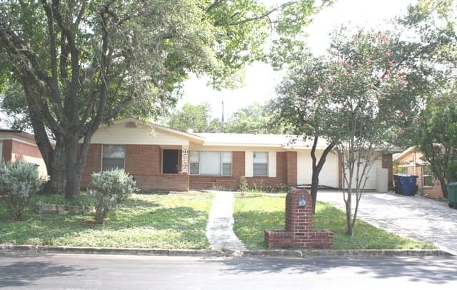 3-bedroom rental at 4614 Allegheny Dr in San Antonio TX