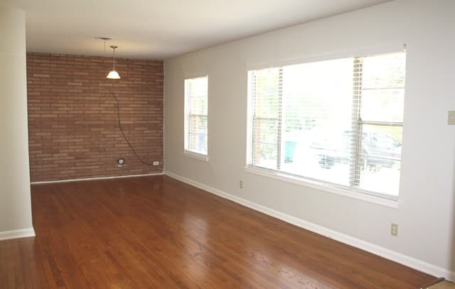 3-bedroom rental at 4614 Allegheny Dr in San Antonio, TX — photo 4