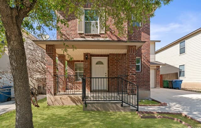 3-bedroom rental at 931 Marble Point in San Antonio, TX — photo 2