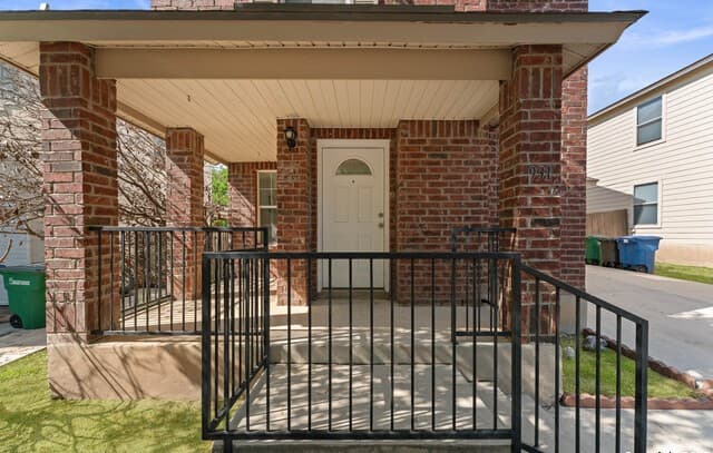 3-bedroom rental at 931 Marble Point in San Antonio, TX — photo 3