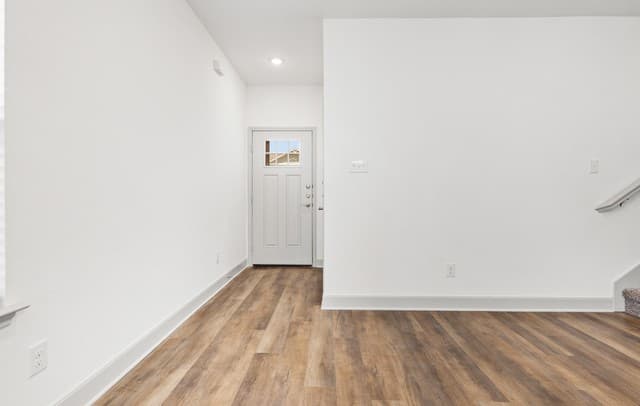 3-bedroom rental at 7607 Gramercy Way Unit 102 in San Antonio, TX — photo 3