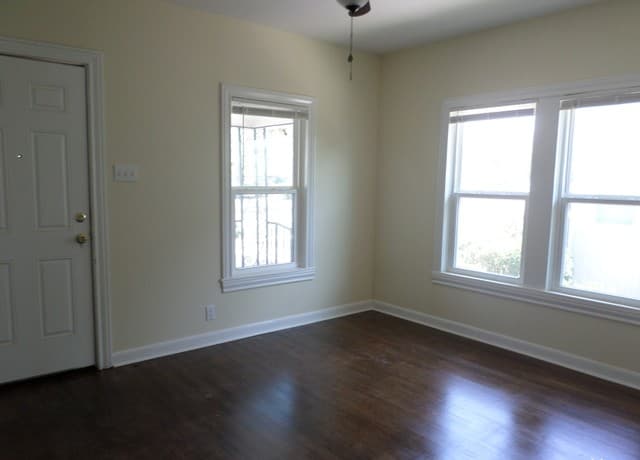 2-bedroom rental at 1706 Texas Ave in San Antonio, TX — photo 4