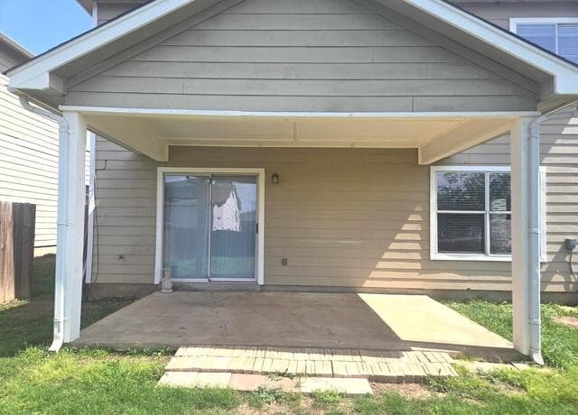 3-bedroom rental at 6515 Kestrel Ln in San Antonio, TX — photo 4