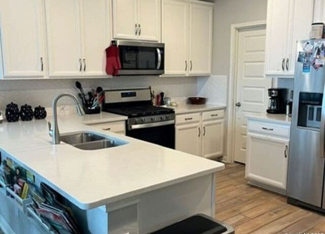4-bedroom rental at 9102 Novacek Blvd in San Antonio, TX — photo 2