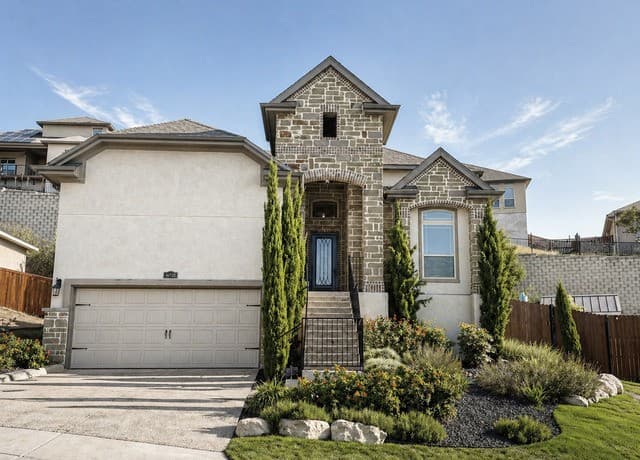 3-bedroom rental at 18722 Edwards Edge in San Antonio TX