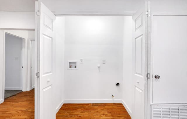 2-bedroom rental at 1920 Leal in San Antonio, TX — photo 5