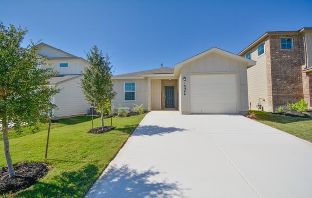 3-bedroom rental at 15346 Brown Violetear in San Antonio TX