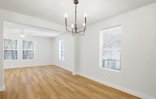 3-bedroom rental at 318 Ferguson Ave Unit 1 in San Antonio, TX — photo 4