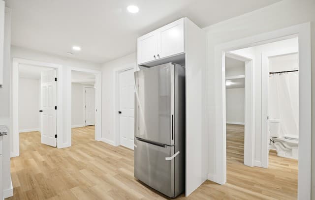3-bedroom rental at 318 Ferguson Ave Unit 1 in San Antonio, TX — photo 5