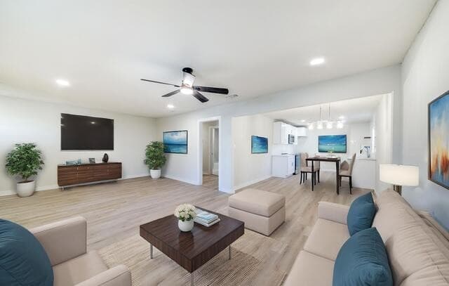 4-bedroom rental at 1414 Burleson in San Antonio, TX — photo 4