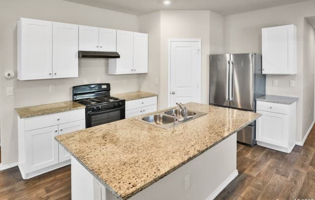 3-bedroom rental at 12007 Chelan Riv in San Antonio, TX — photo 3