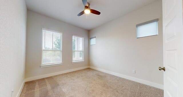 4-bedroom rental at 11526 Hollering Pass in Schertz, TX — photo 4