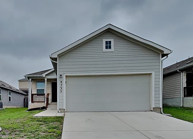 3-bedroom rental at 9735 Marbach in San Antonio TX