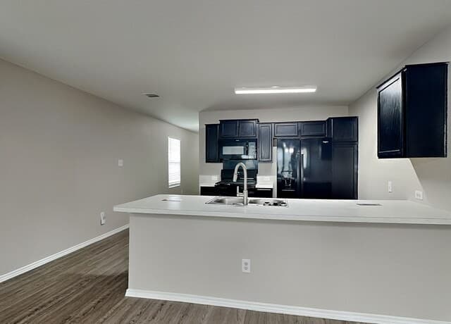 4-bedroom rental at 5118 Everett in Converse, TX — photo 4