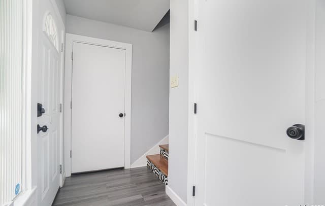 2-bedroom rental at 270 Emporia Blvd in San Antonio, TX — photo 4