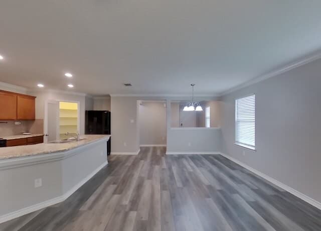 4-bedroom rental at 15307 Delta in San Antonio, TX — photo 3