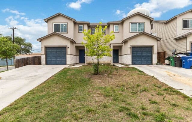 3-bedroom rental at 11103 Belair Drive Unit 101 in San Antonio TX