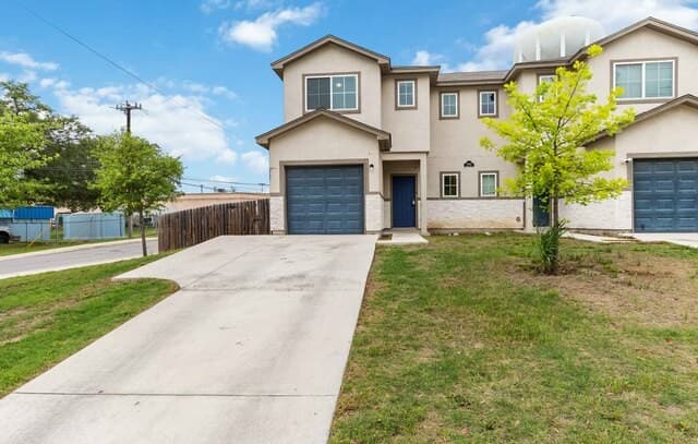 3-bedroom rental at 11103 Belair Drive Unit 101 in San Antonio, TX — photo 3