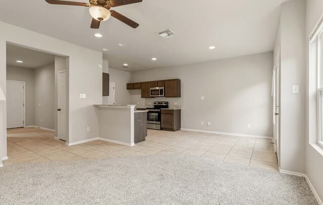 3-bedroom rental at 11103 Belair Drive Unit 101 in San Antonio, TX — photo 5