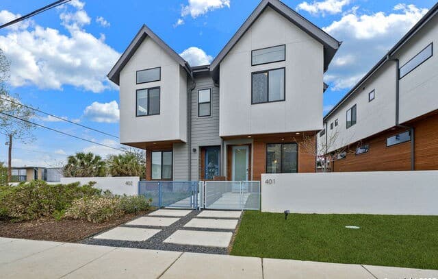 1-bedroom rental at 102 Tendick Unit UNIT 401 in San Antonio, TX — photo 3