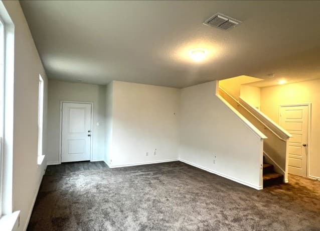 4-bedroom rental at 7510 Fishbowl Ln. in San Antonio, TX — photo 4