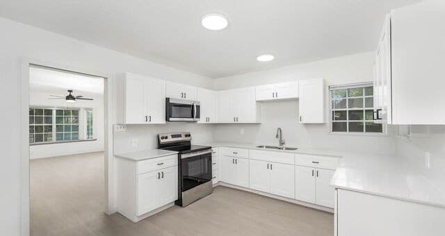 3-bedroom rental at 1135 Ceralvo St in San Antonio, TX — photo 5