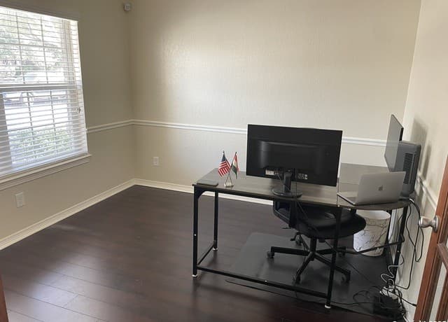 3-bedroom rental at 12134 Dawes Pt in San Antonio, TX — photo 3