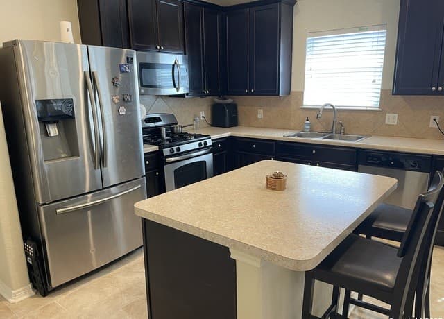 3-bedroom rental at 12134 Dawes Pt in San Antonio, TX — photo 5