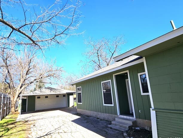 3-bedroom rental at 101 Santa Clara St in Cibolo, TX — photo 4