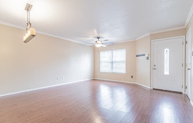 3-bedroom rental at 11244 Vollmer Ln in San Antonio, TX — photo 3
