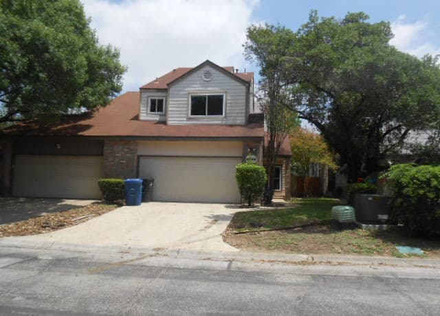 2-bedroom rental at 6044 Glen Heather in San Antonio TX