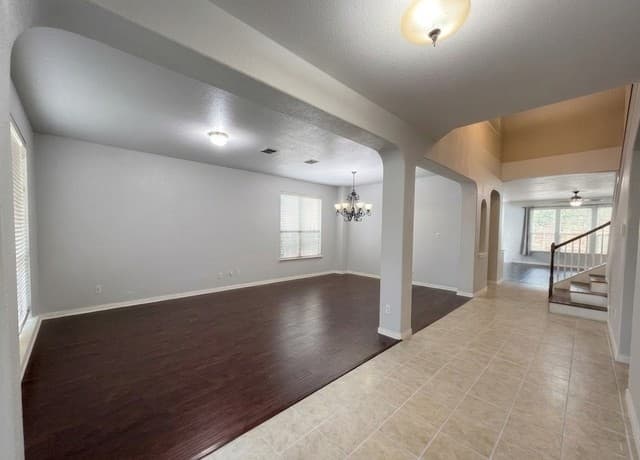 4-bedroom rental at 1203 Ganton Ln in San Antonio, TX — photo 3