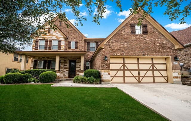 4-bedroom rental at 17759 Maui Sands in San Antonio TX