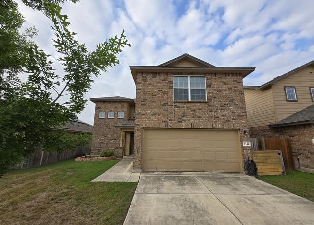3-bedroom rental at 6114 Hackberry Pond in San Antonio TX