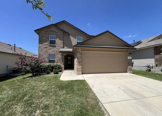 5-bedroom rental at 947 Red Merganser in San Antonio, TX — photo 2