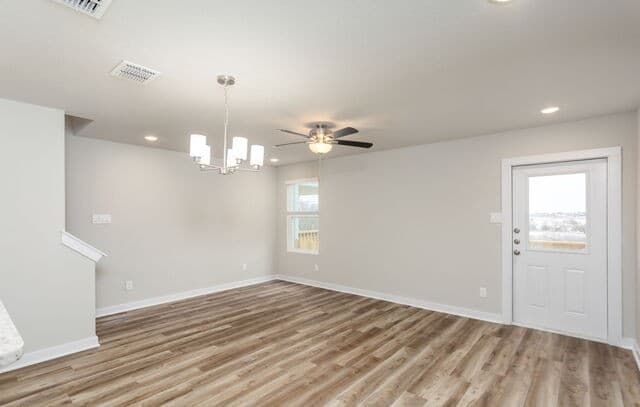3-bedroom rental at 263 Damon Dv in San Antonio, TX — photo 4