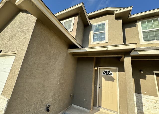 3-bedroom rental at 16808 Dancing Ava Unit #3 in Selma TX