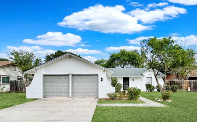 3-bedroom rental at 8211 Creekline Dr in San Antonio TX