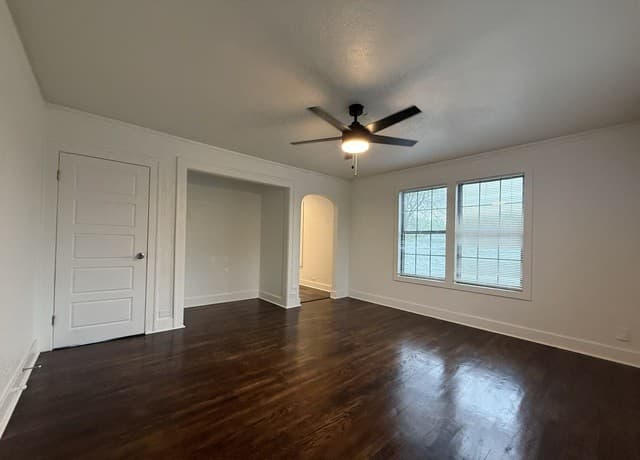 0rental at 115 Carolina St Unit 1 in San Antonio, TX — photo 4