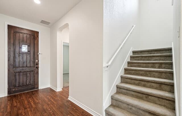 4-bedroom rental at 3306 Putnam Fields in Converse, TX — photo 2