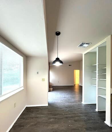 3-bedroom rental at 7607 Sage Oak St in Live Oak, TX — photo 4