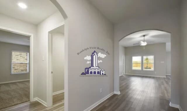 4-bedroom rental at 9330 Bennett in Converse, TX — photo 3