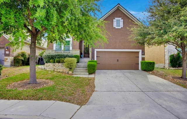 3-bedroom rental at 18014 Branson Fls in San Antonio TX