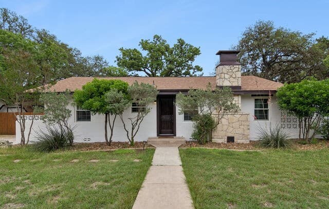 3-bedroom rental at 225 North St in Boerne TX