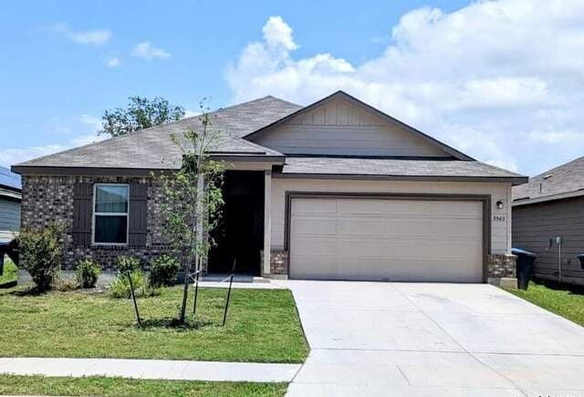 3-bedroom rental at 5543 Coral Vly in San Antonio TX