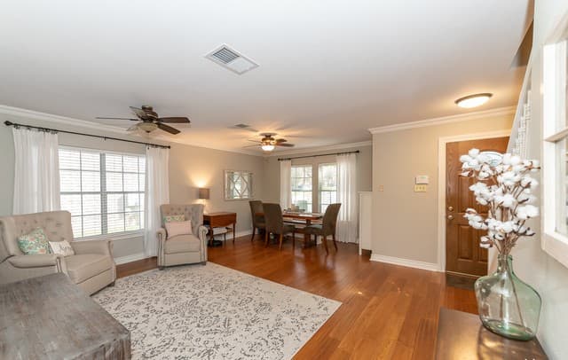 4-bedroom rental at 2961 White Pine Dr in Schertz, TX — photo 2