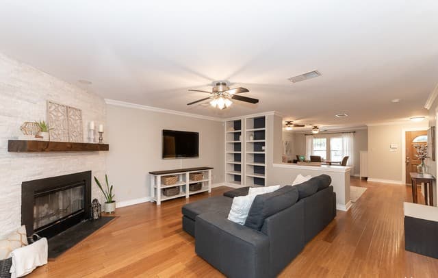 4-bedroom rental at 2961 White Pine Dr in Schertz, TX — photo 5