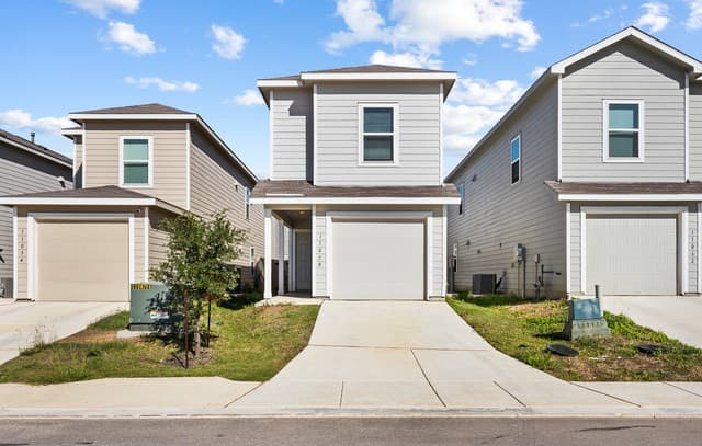 3-bedroom rental at 11058 Tree Line in San Antonio TX