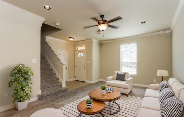 3-bedroom rental at 4011 Anton Dr in San Antonio, TX — photo 4