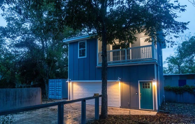 1-bedroom rental at 114 Glenwood Ct Unit 2 in San Antonio TX